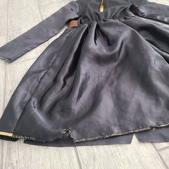 Disney Frozen Anna Costume Dress Black & Gold with Brown Belt Size 4–6X - Picture 10 of 10
